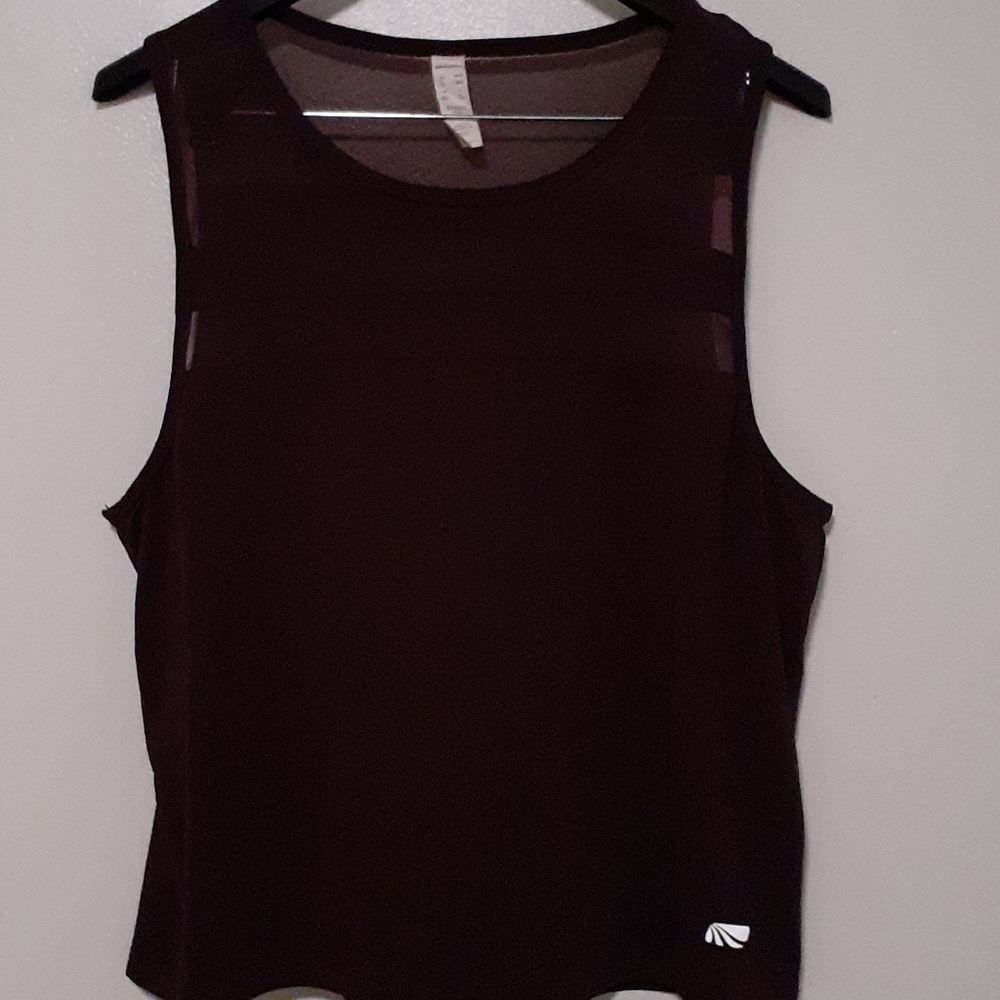 Shirt - Picture 2 of 3